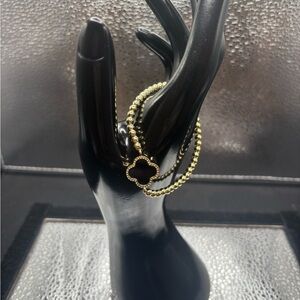 Elegant Gold Beaded Bracelet  Stretchy with Onyx